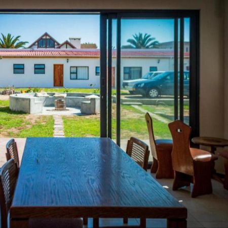Beach Garden Guesthouse With Self Catering 斯瓦科普蒙德 外观 照片