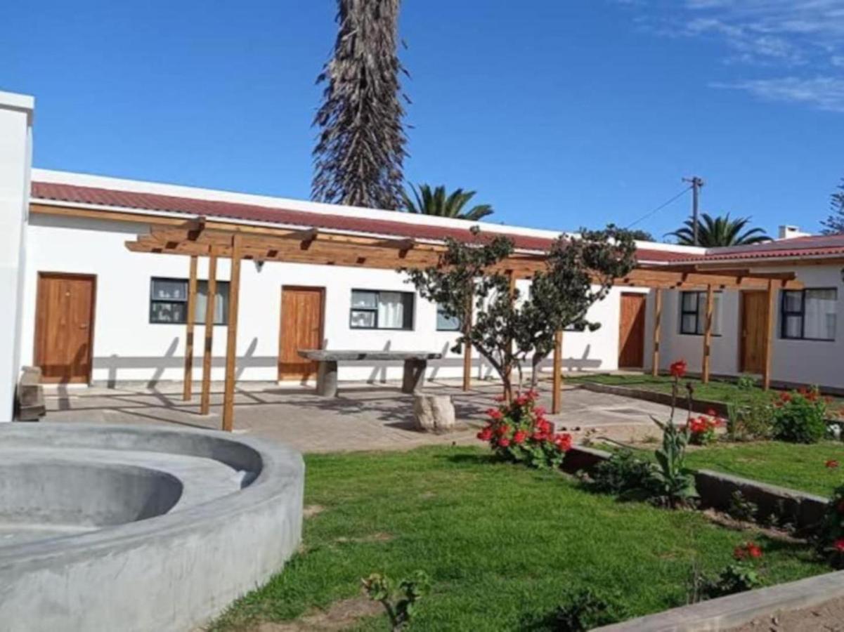 Beach Garden Guesthouse With Self Catering 斯瓦科普蒙德 外观 照片