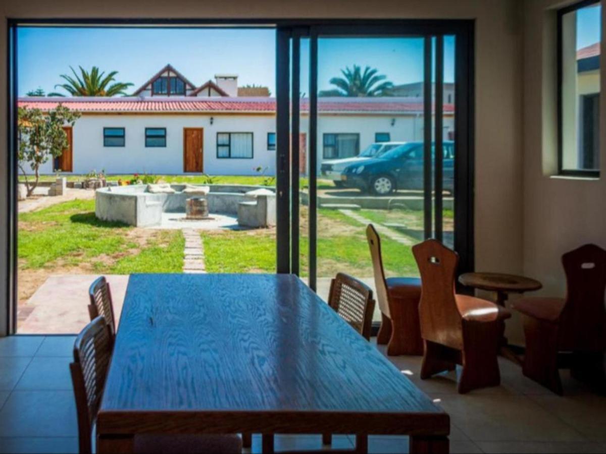 Beach Garden Guesthouse With Self Catering 斯瓦科普蒙德 外观 照片