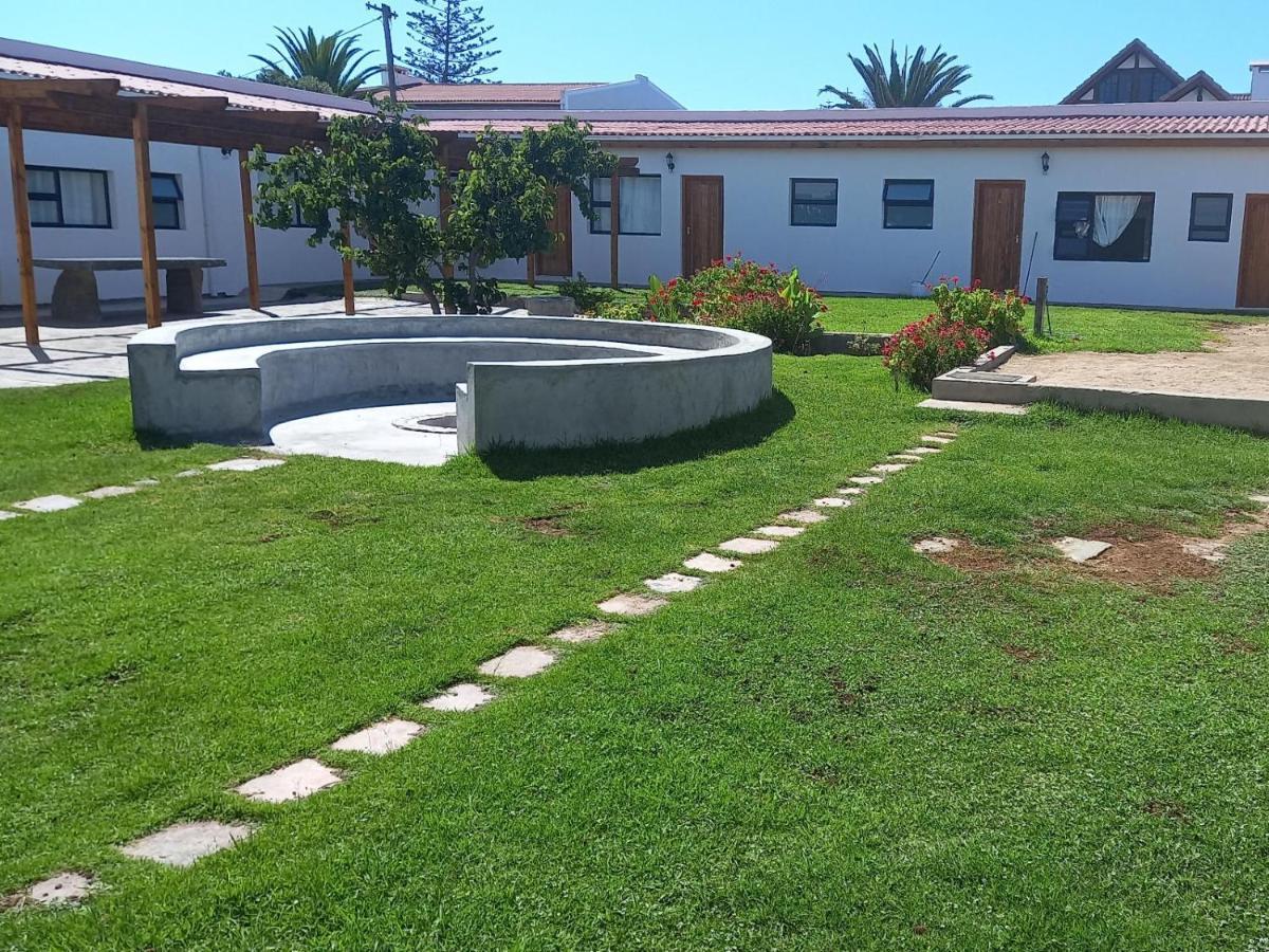 Beach Garden Guesthouse With Self Catering 斯瓦科普蒙德 外观 照片